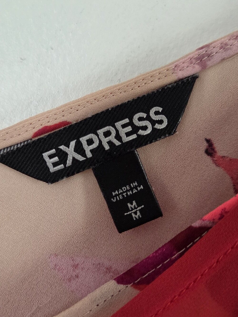 Express Floral Cami - Picture 2 of 6
